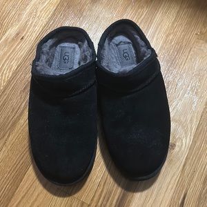 Ugg slippers